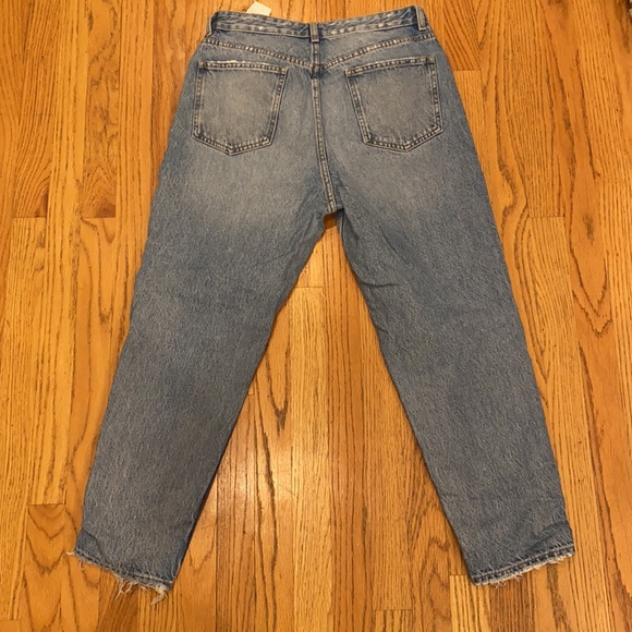 Zara Distressed Mom/Dad Jean - Picture 8 of 9